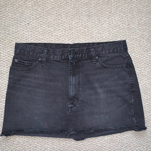 Free People Dark Grey/Black Mini Skirt (Size 8) - Picture 1 of 6
